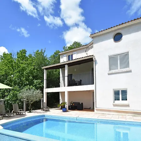 Vila Views Pool & Nature Courry